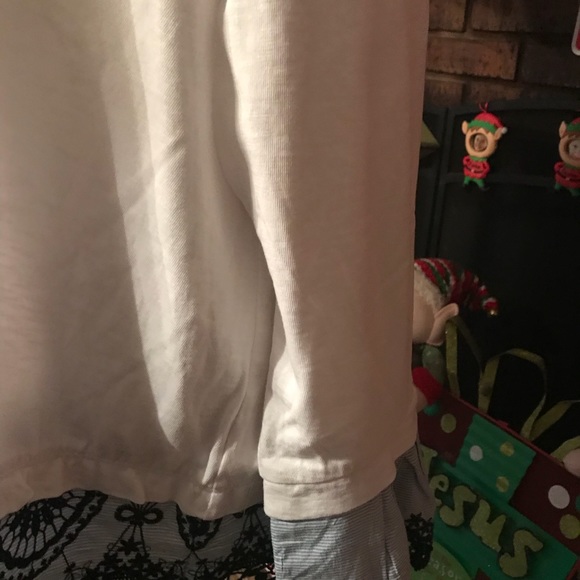 Lovely Plus Size Sweater - Picture 4 of 6